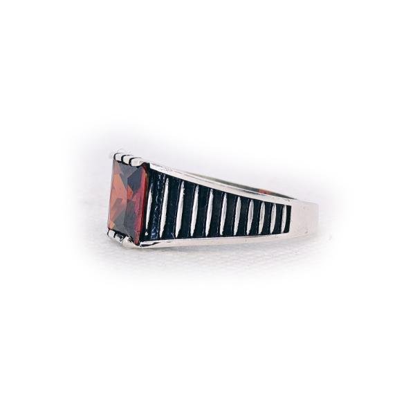r659