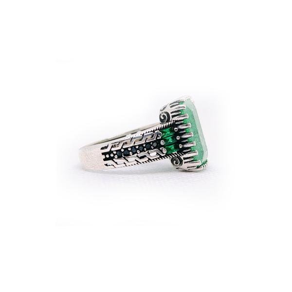 r633